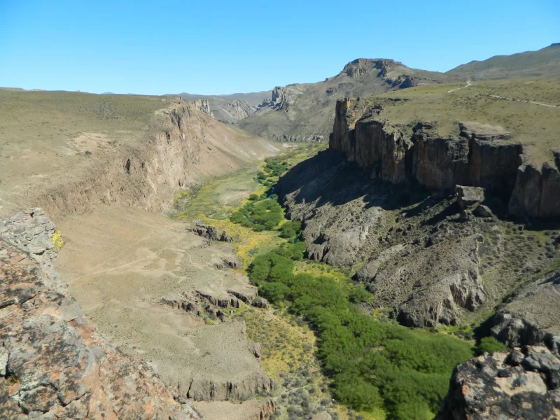 El Cañadón del Pinturas, un paisaje que se recorre hacia adentro