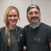 Mike Portnoy (Dream Theater) chama Anika Nilles (Rush) de rainha Mike Portnoy (Dream Theater) chama Anika Nilles (Rush) de rainha