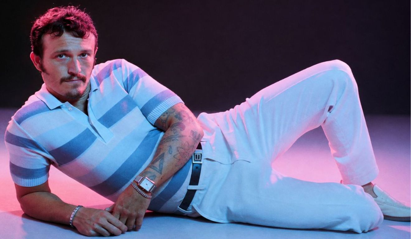 Danilo Cutrim lança 'Neon', com músicas que não cabiam no Forfun e Braza: