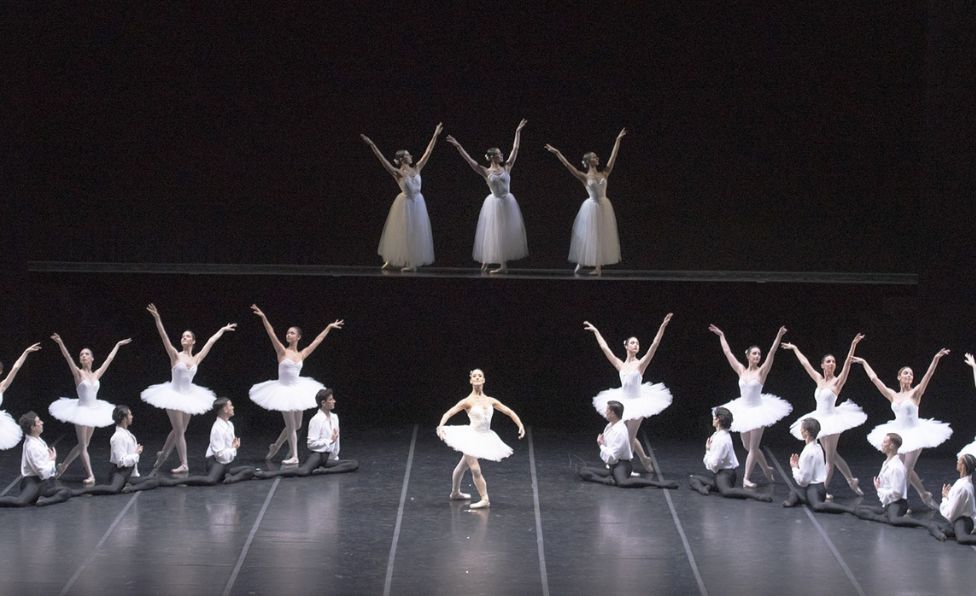 Principio de éxtasis: Borges, Darín, Bocca, Santaolalla y el Ballet Estable del Teatro Colón Principio de éxtasis: Borges, Darín, Bocca, Santaolalla y el Ballet Estable del Teatro Colón