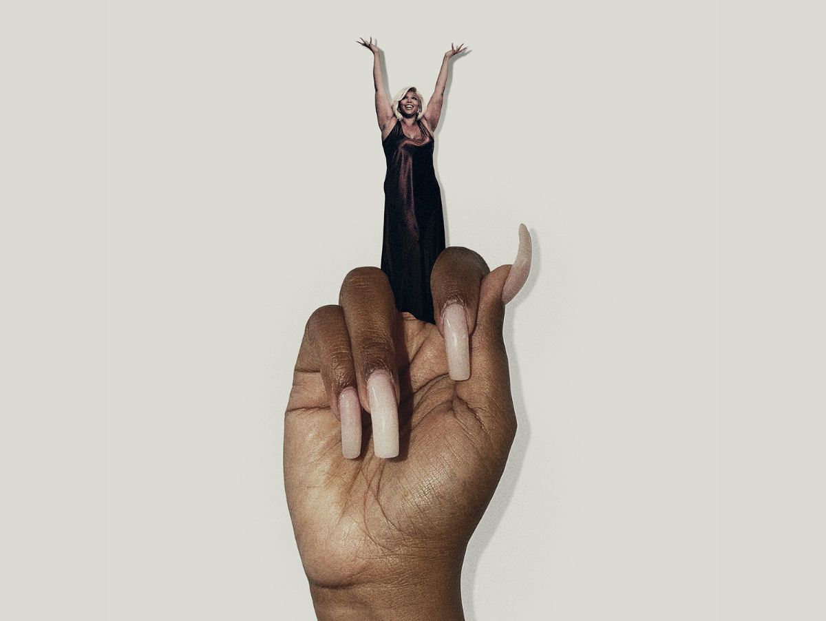 “B*TCH”; veja o que a crítica achou do novo álbum de Lizzo