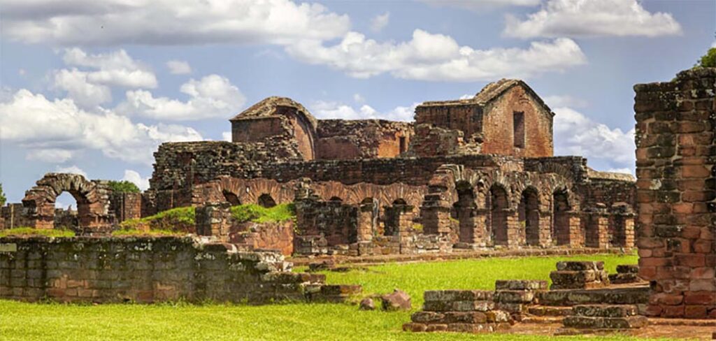 Dia Mundial do Turismo (27/09): destaca a diversidade de destinos e experiências no Mercosul