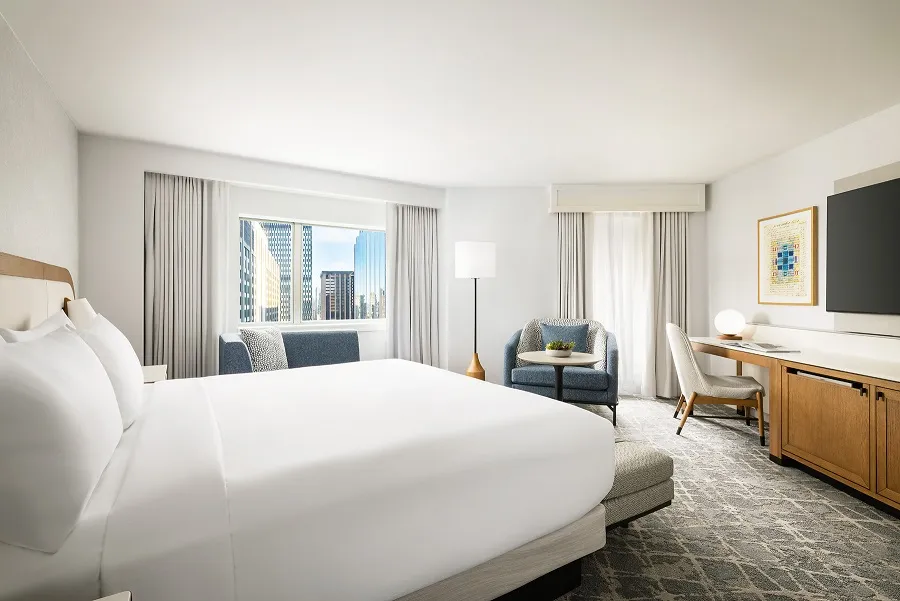 Un hotel en Boston ofrece jugar el antecesor del tenis, de 800 años de antigüedad, como actividad para grupos corporativos Un hotel en Boston ofrece jugar el antecesor del tenis, de 800 años de antigüedad, como actividad para grupos corporativos