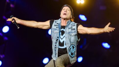 Bruce Dickinson, do Iron Maiden - Foto: Leca Suzuki @lecasuzukiphoto para Rolling Stone Brasil