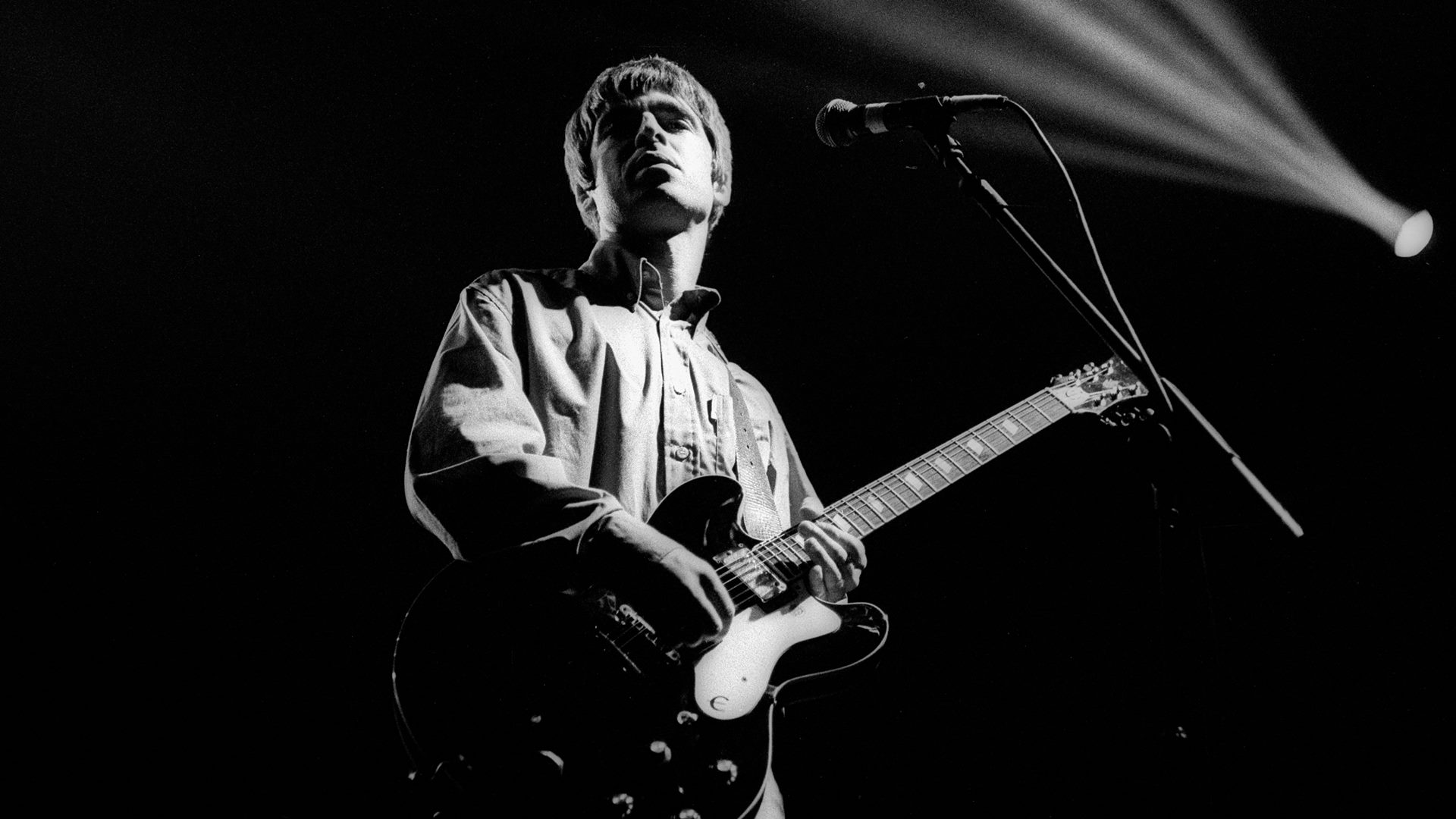 Noel Gallagher, guitarrista do Oasis, em 1995 - Foto: Paul Bergen / Getty Images