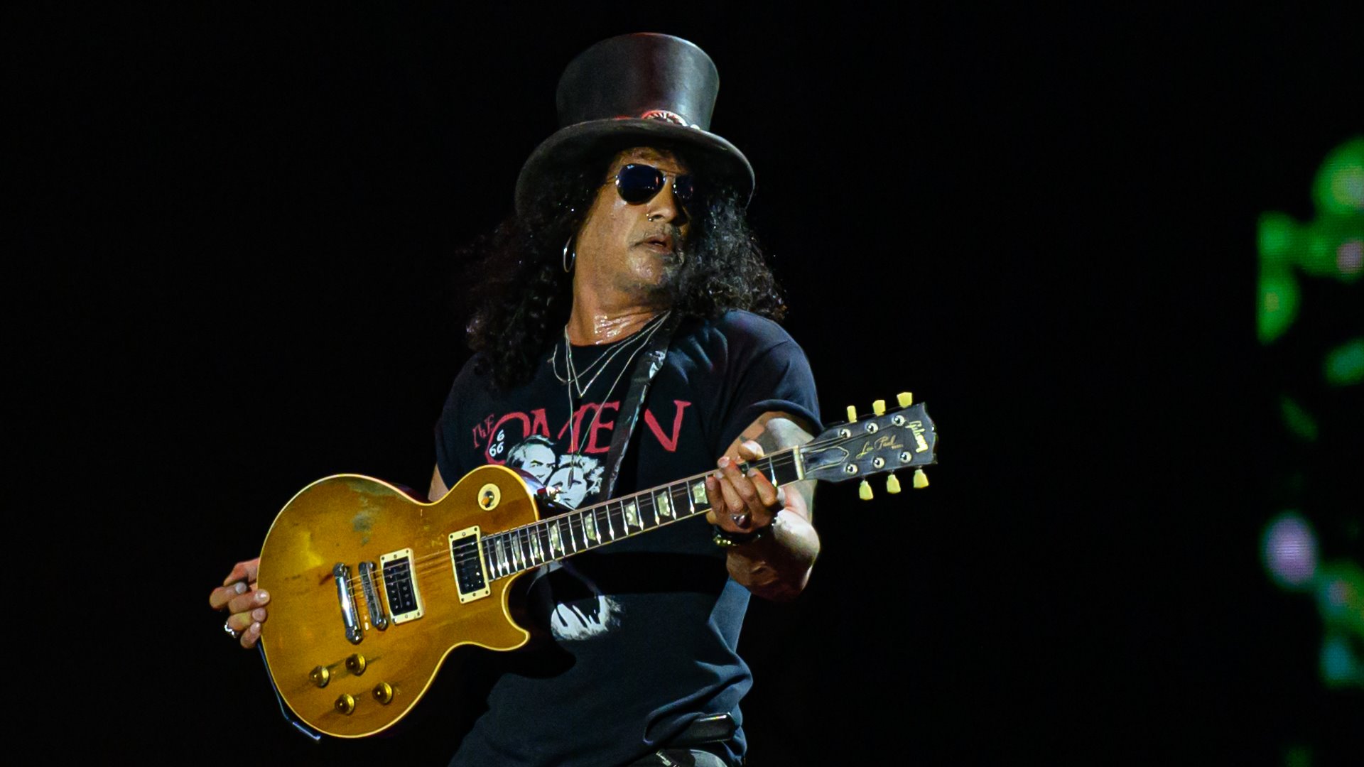 O álbum do Guns N’ Roses que mostra ‘o quão genial Axl Rose é’, segundo Slash O álbum do Guns N’ Roses que mostra ‘o quão genial Axl Rose é’, segundo Slash