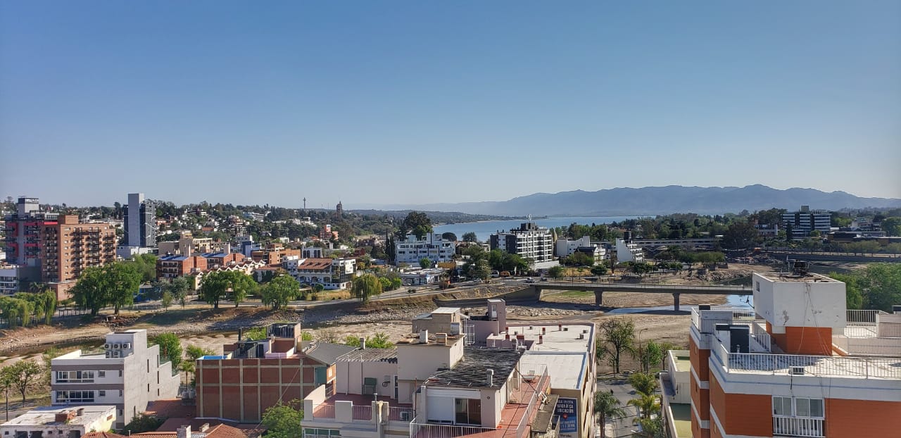 Calor, vientos y posibles lluvias: el clima en Carlos Paz para el cierre de la semana