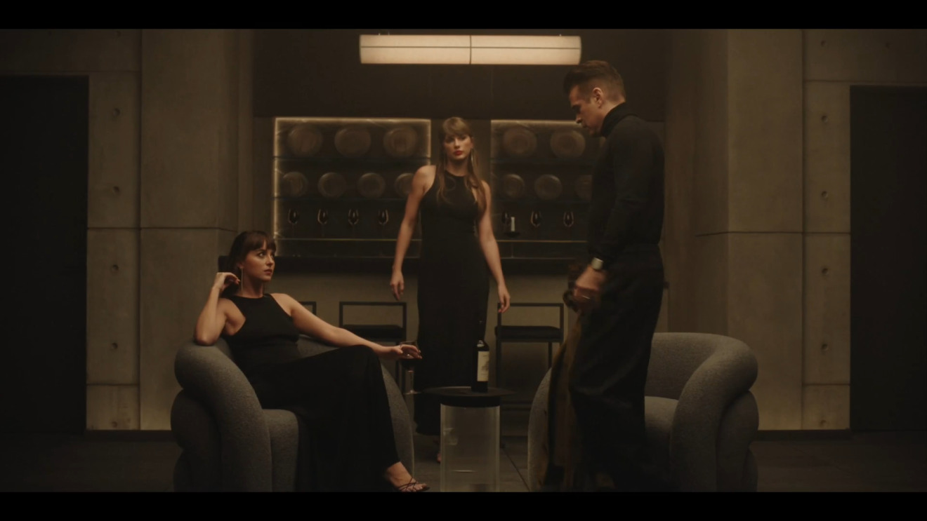 VMA 2026: Taylor Swift estreia clipe de "Patient Zero", com Colin Farrell e Dakota Johnson
