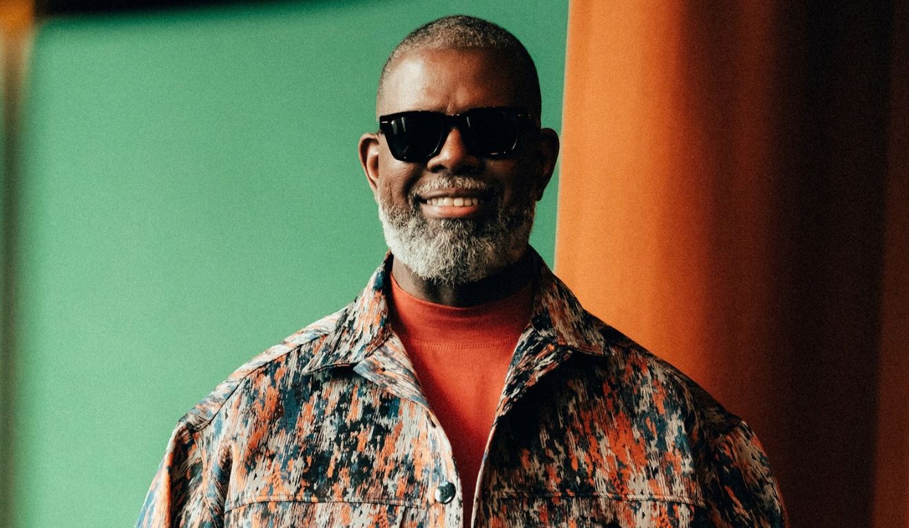 Lançando o álbum "Camuflagem", Péricles confirma turnê do projeto "Péricles Canta Motown" (EXCLUSIVO)