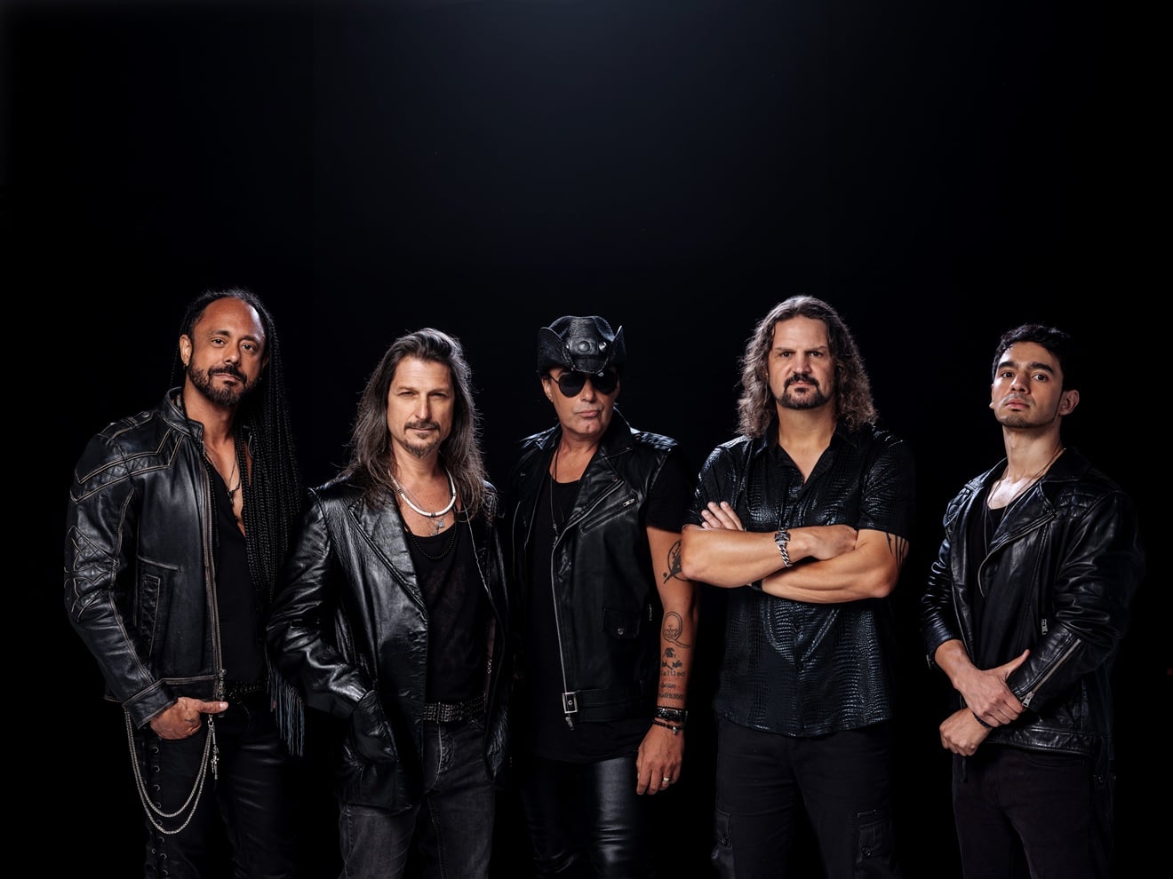 Angra toca clássico do Deep Purple com Kiko Loureiro, Edu Falaschi e lenda do Metal japonês