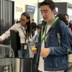Primer ensayo de viaje en Colombia: personas con autismo recorrieron El Dorado antes de subirse a un avión