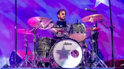 Ringo Starr em show no Forest Hills Stadium, em Nova York