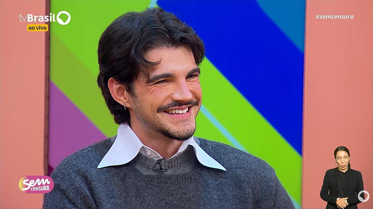 Jão responde sobre cantar histórias de amor gay: "É uma bolha grande, mas é uma bolha"