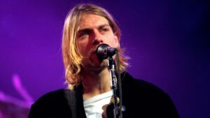 Kurt Cobain: ‘John Lennon era meu Beatle favorito… Paul McCartney me dá vergonha’