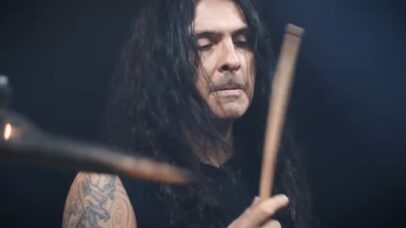 Ricardo Confessori, baterista ex-Angra e Shaman, em 2025 (Foto: reprodução / YouTube)
